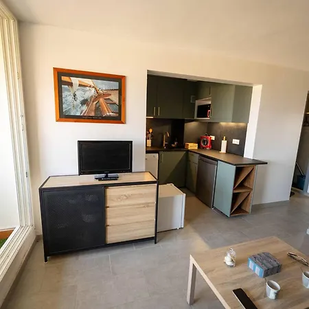 Apartment Bel 1 Chambre, Parking, Wifi, Climatisation - Fr-1-723-132 Agde